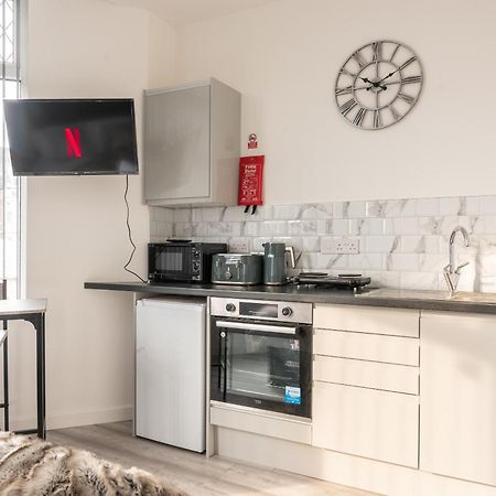 Cosy Cardiff Apartments - Garden Lounge Kültér fotó