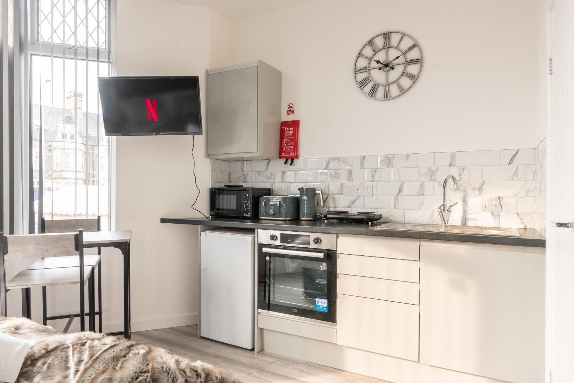 Cosy Cardiff Apartments - Garden Lounge Kültér fotó