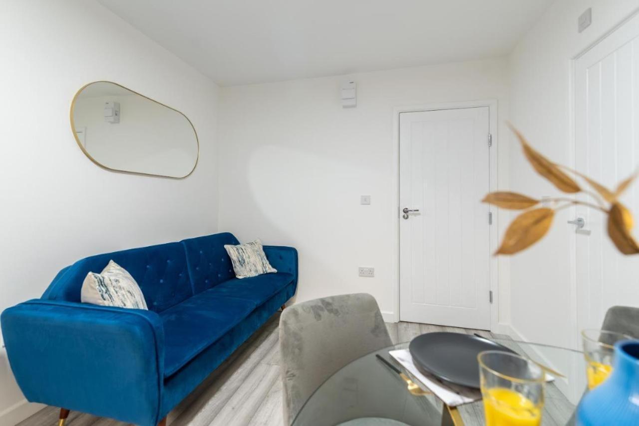 Cosy Cardiff Apartments - Garden Lounge Kültér fotó