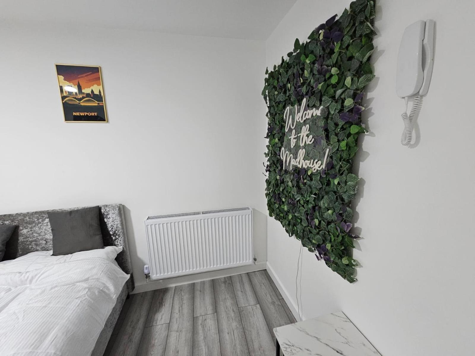 Cosy Cardiff Apartments - Garden Lounge Kültér fotó